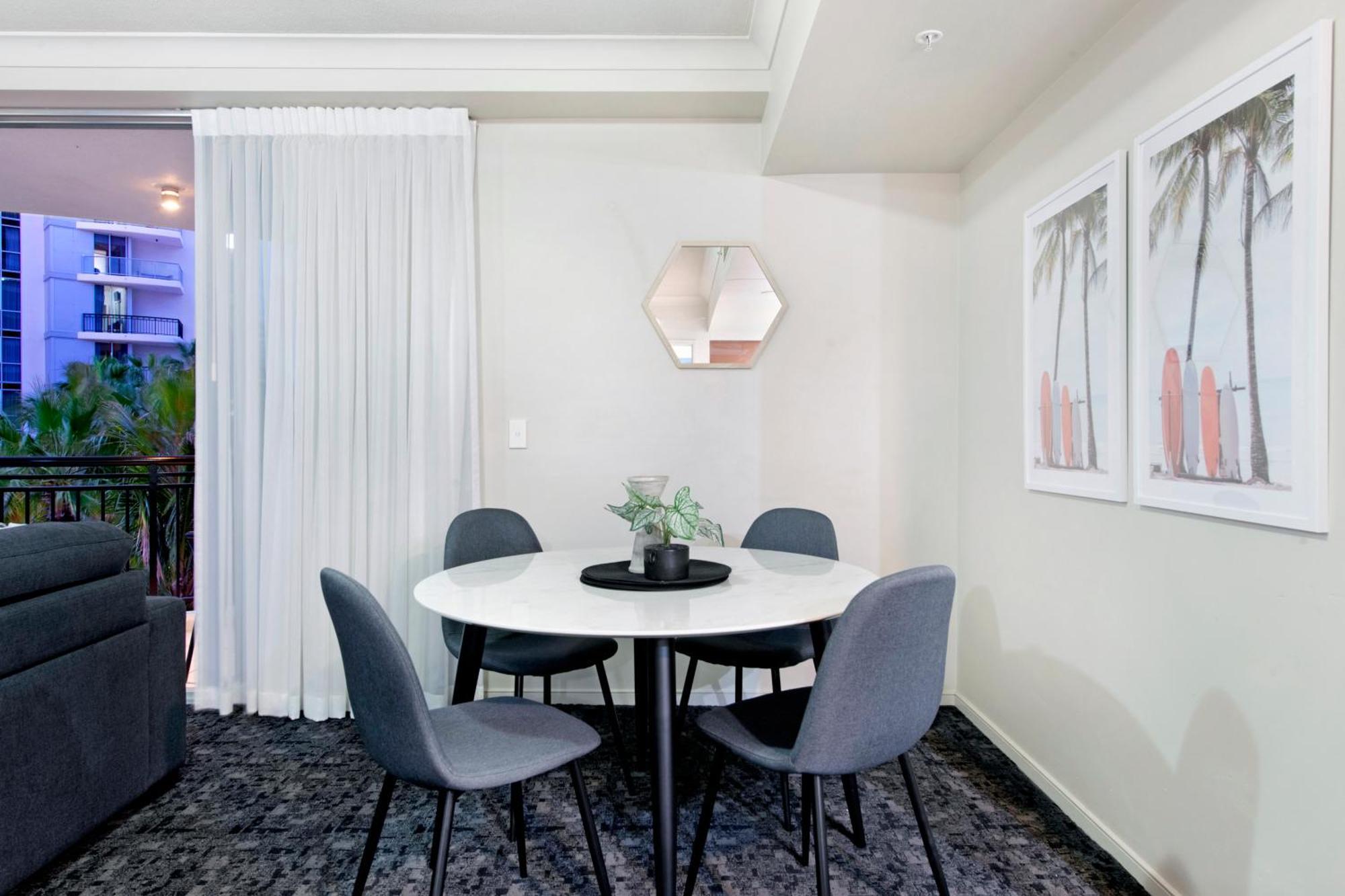 Chevron Renaissance - Self Contained & Privately Managed Apartments Χρυσή Ακτή Εξωτερικό φωτογραφία