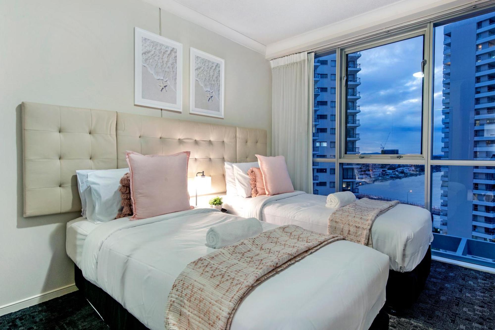 Chevron Renaissance - Self Contained & Privately Managed Apartments Χρυσή Ακτή Εξωτερικό φωτογραφία