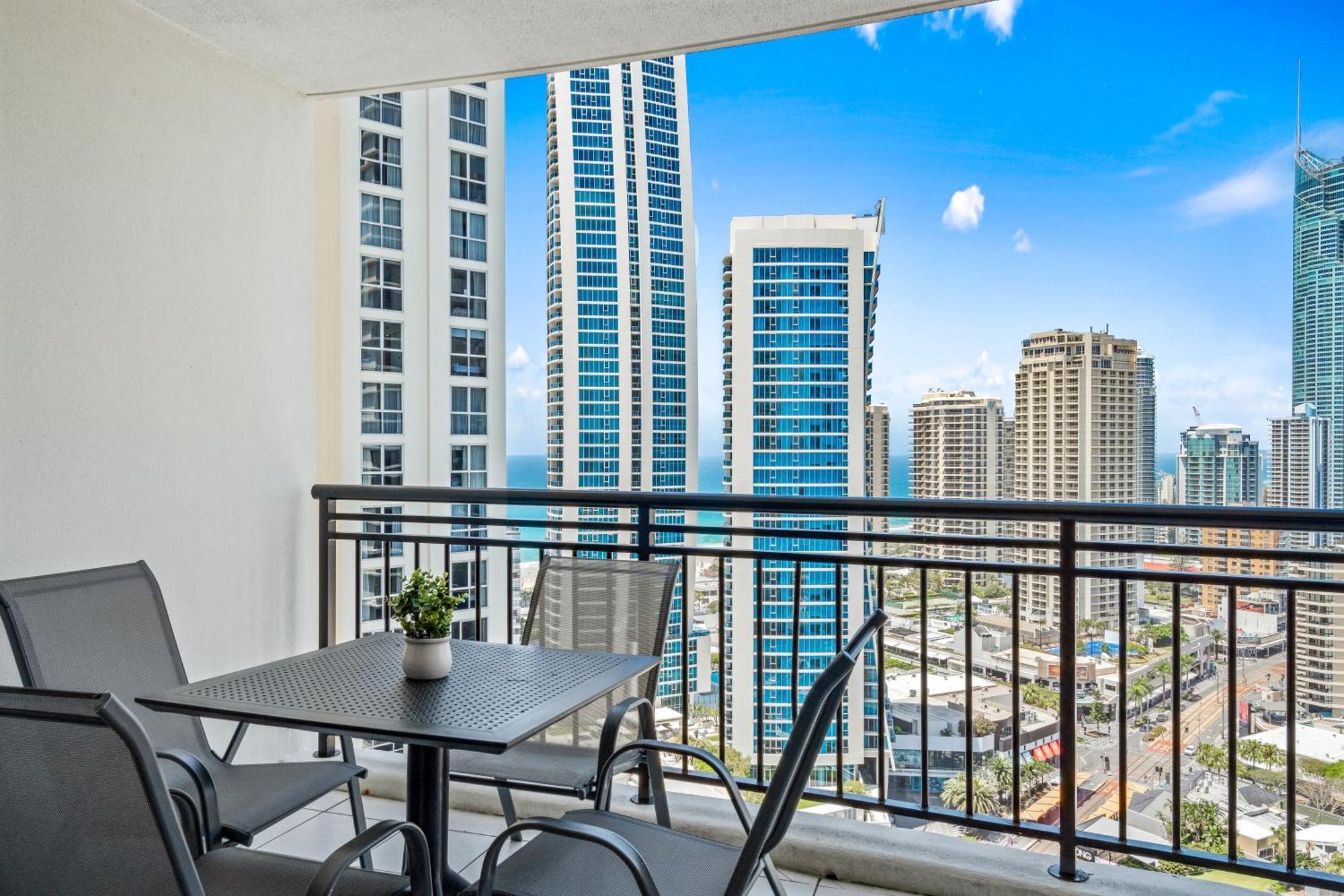 Chevron Renaissance - Self Contained & Privately Managed Apartments Χρυσή Ακτή Εξωτερικό φωτογραφία